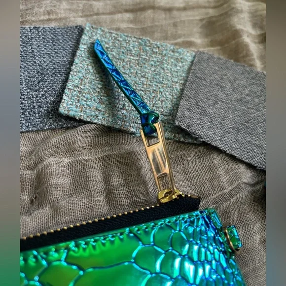 Bandolier Ariel Crossbody Pouch - Picture 10 of 10